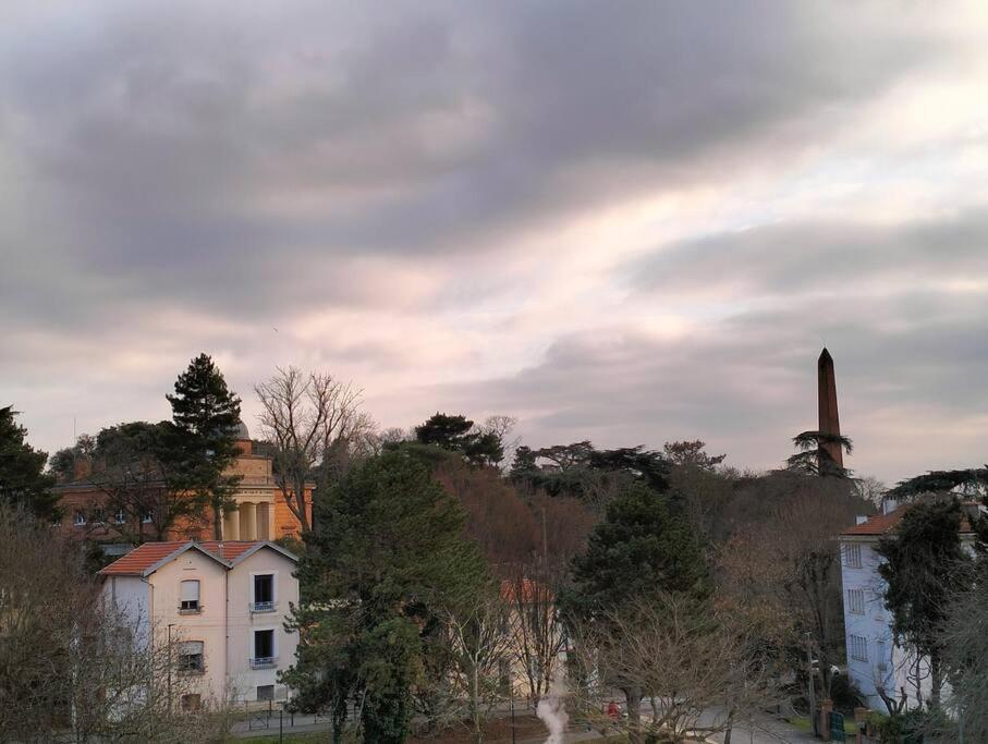 Charmant Logement, Vue Sur Toulouse 1 Min Du Metro Dış mekan fotoğraf